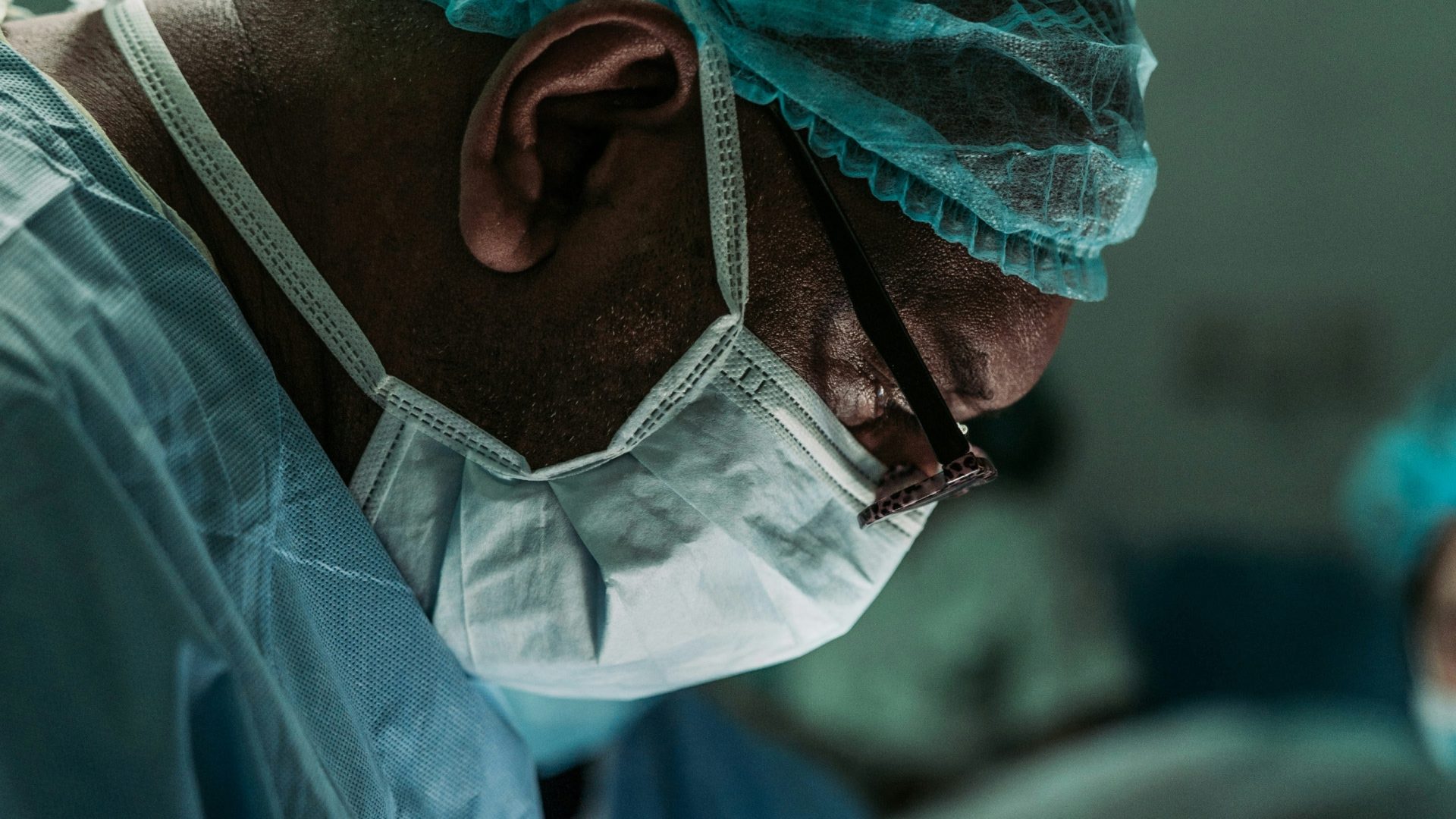 The Physician's Financial Blueprint: Navigating Wealth with Precision